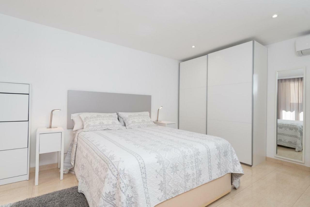 Luisamar Sea View Apartment Manacor  Bagian luar foto